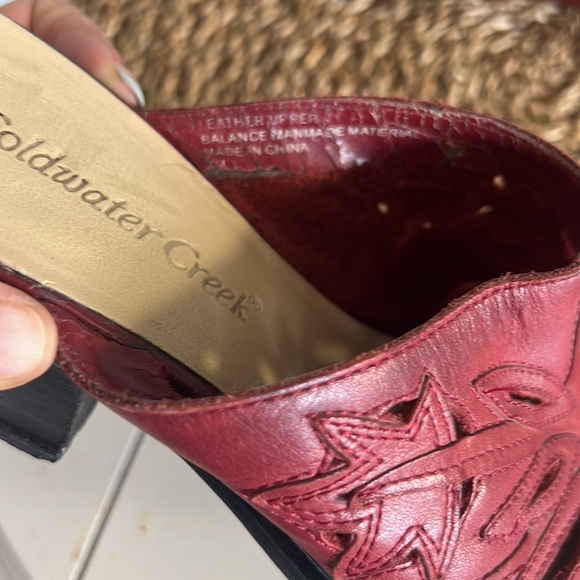 Vintage, western style hand stitched leather clogs - Picture 4 of 6